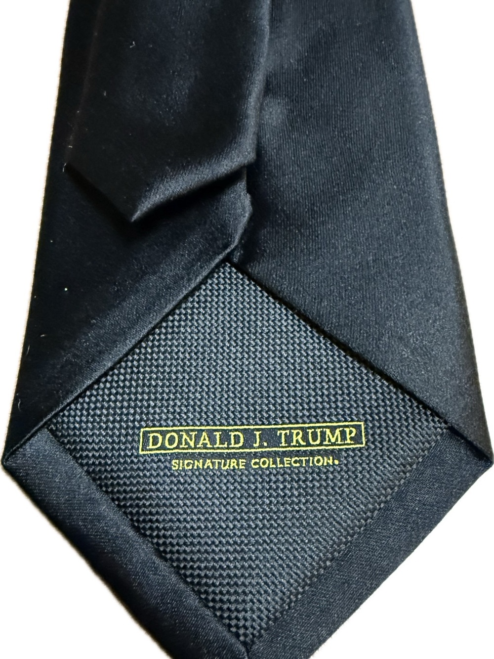 Donald J. Trump Signature Collection Black Men's Silk Tie